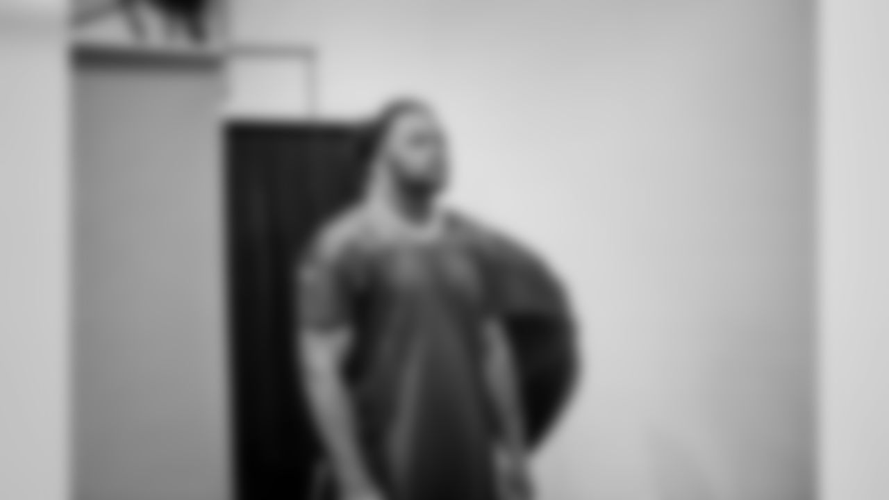 190610-packers-take-headshots-86