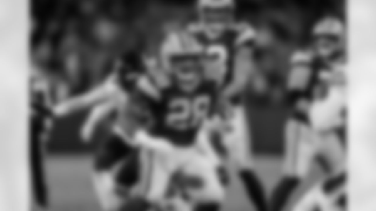 RB AJ Dillon
