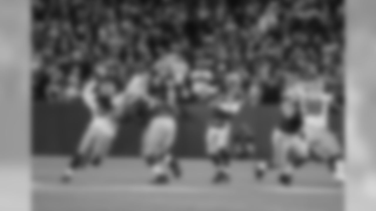 Green Bay Packers against the San Francisco 49ers during Monday night's game at Lambeau Field.