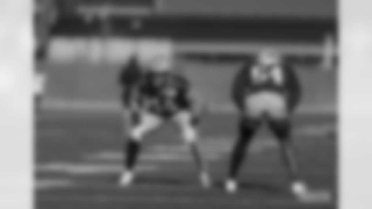 LB Ty Summers