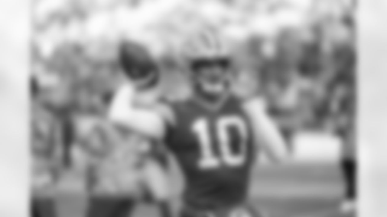Green Bay Packers quarterback Jordan Love (10) warms up prior to an NFL football game against the Seattle Seahawks on Sunday, November 14, 2021 in Green Bay, Wisconsin. (Todd Rosenberg/NFL)