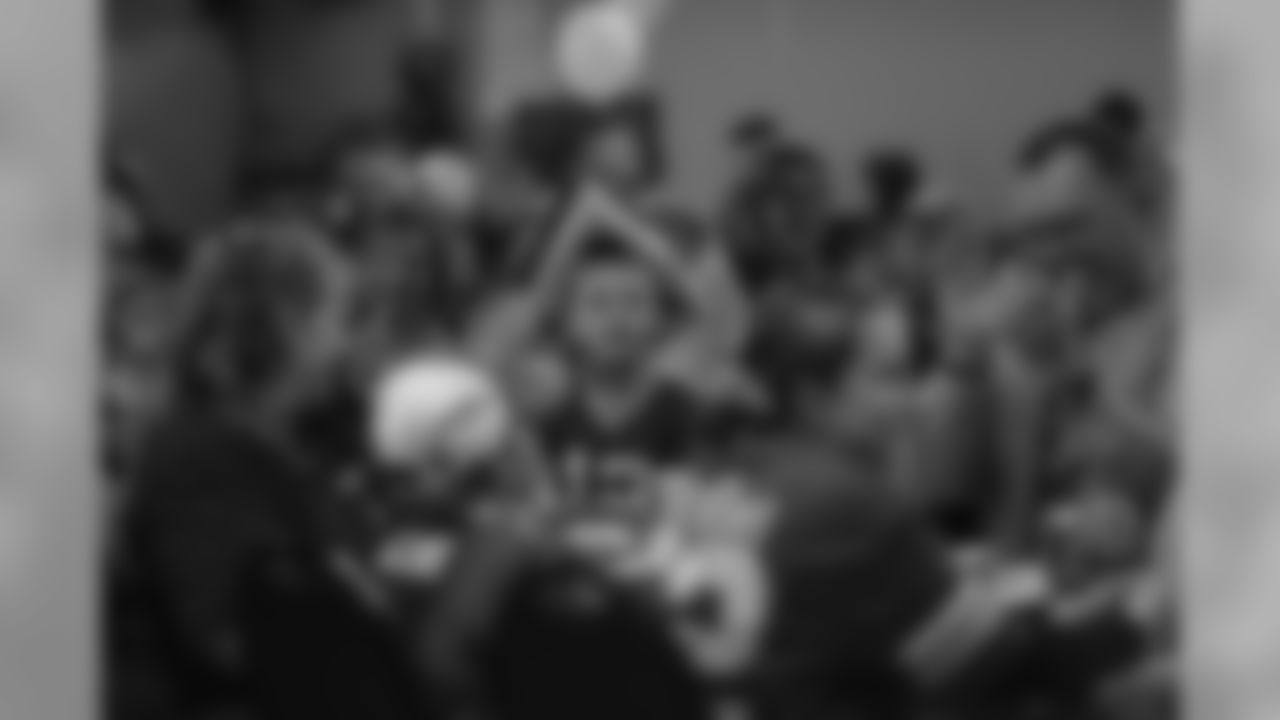 190412-tailgate-tour-bloomer-luncheon-01