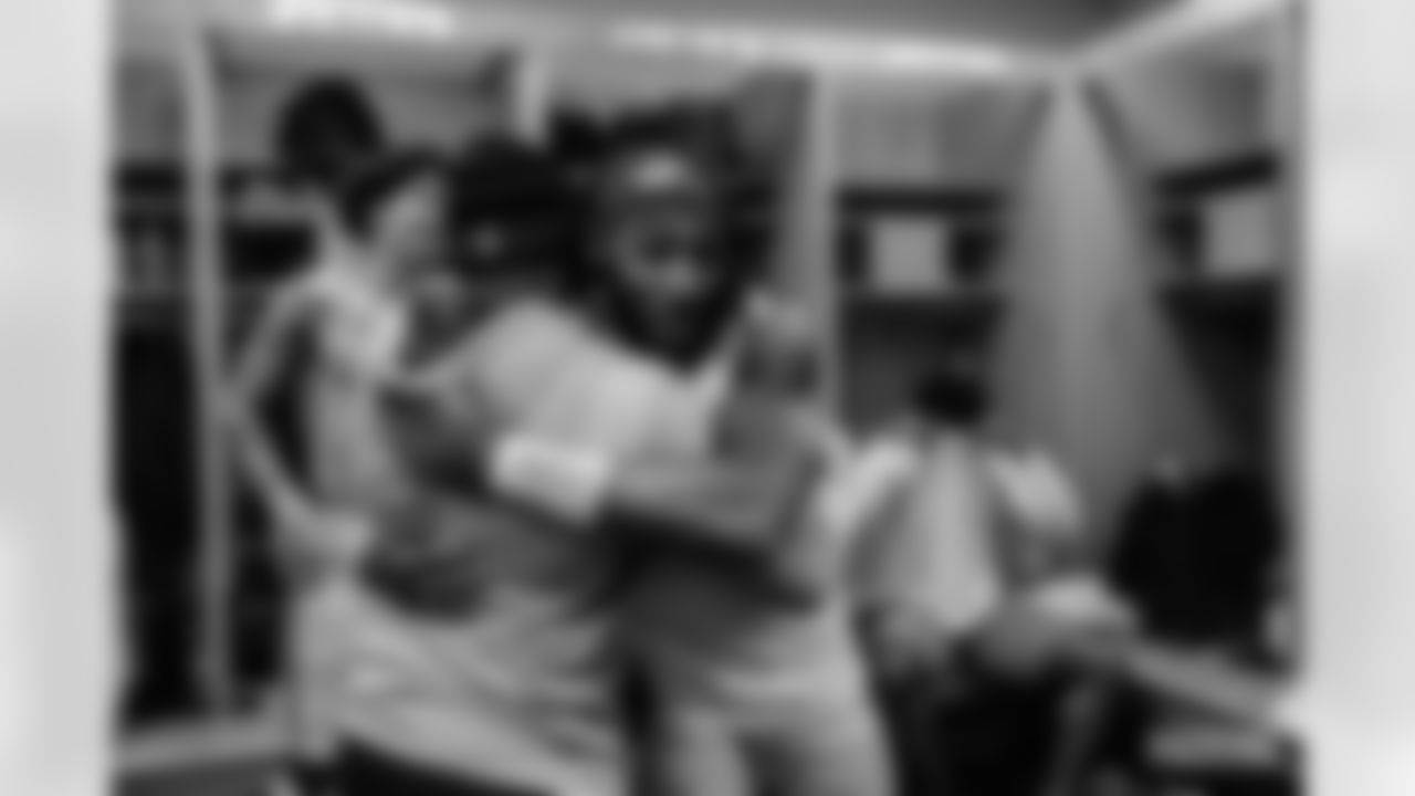 221205-locker-room-evan-2560004