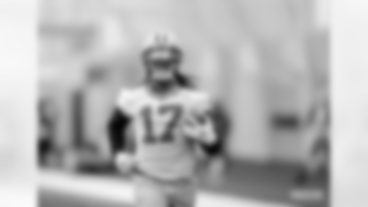 WR Davante Adams