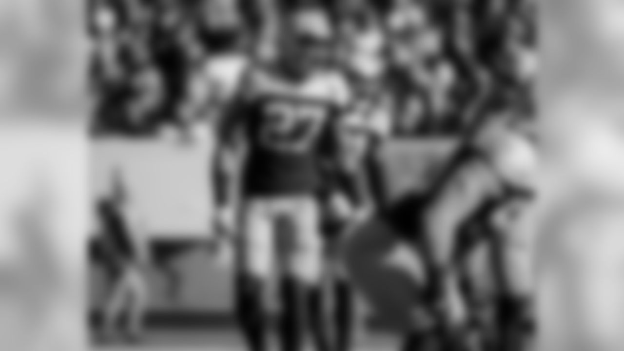 S Josh Jones