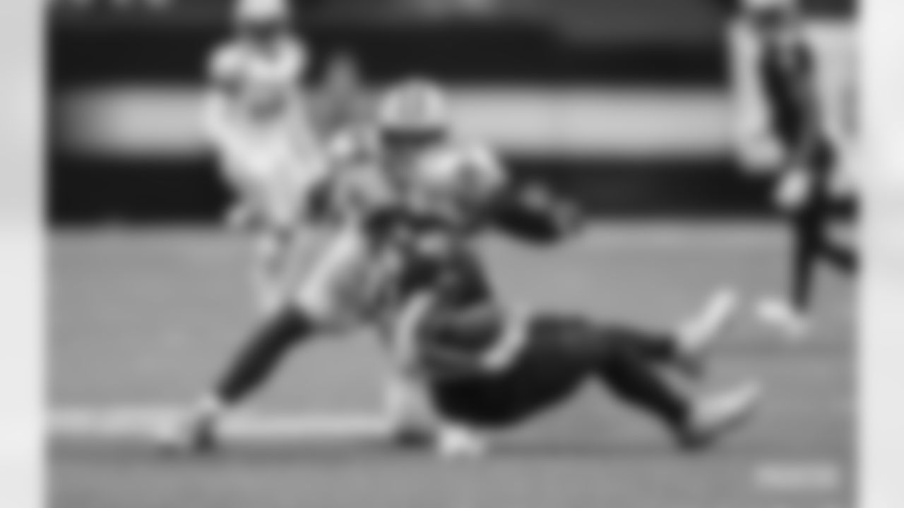 LB Ty Summers