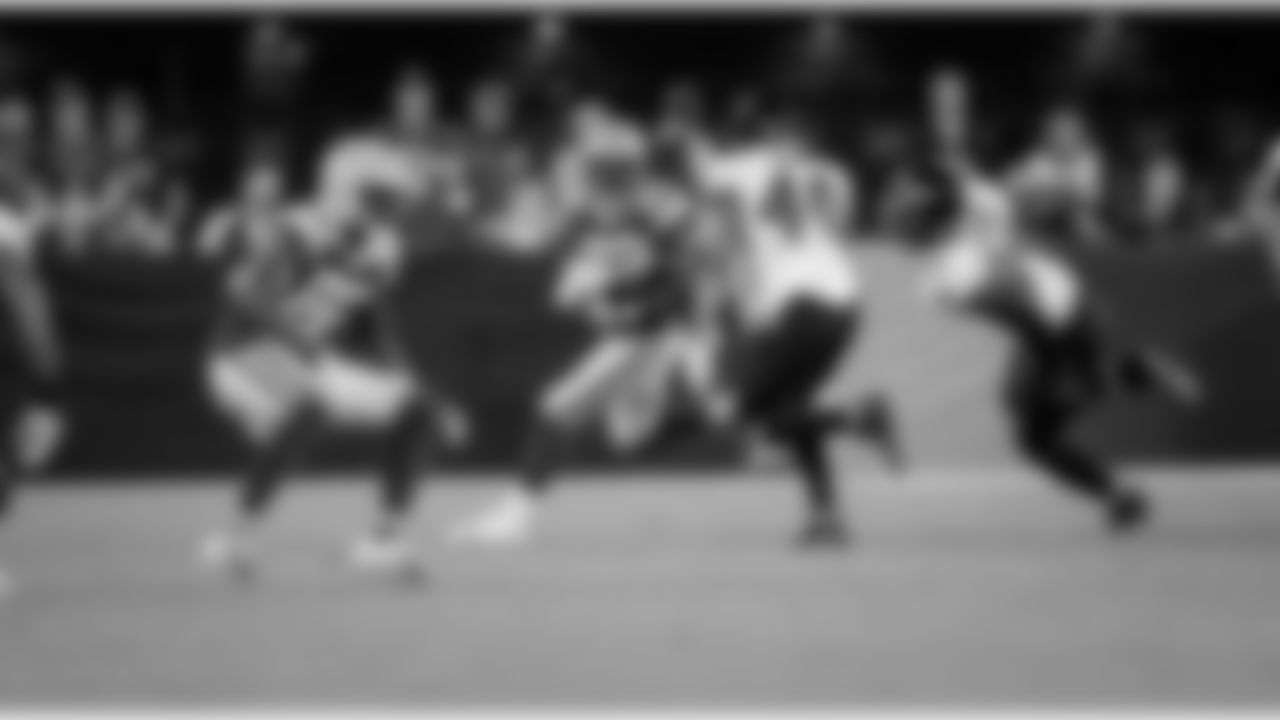 RB Dexter Williams