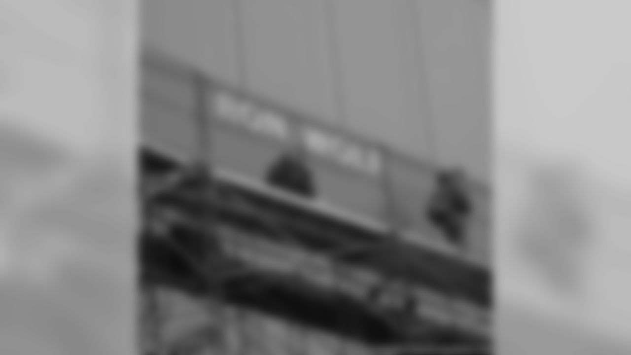 Ron Wolf's Name Added To Lambeau Facade