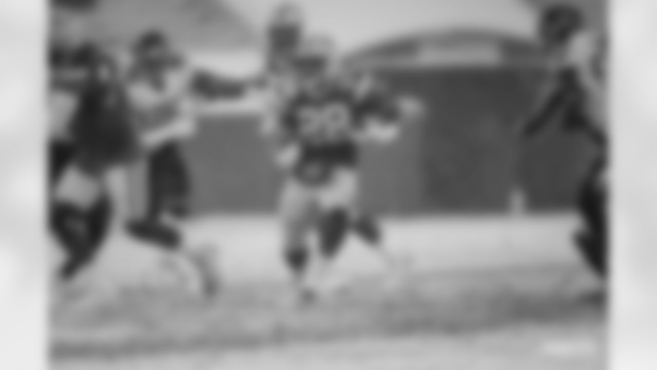 201227-packers-titans-2-siegle-WM-020