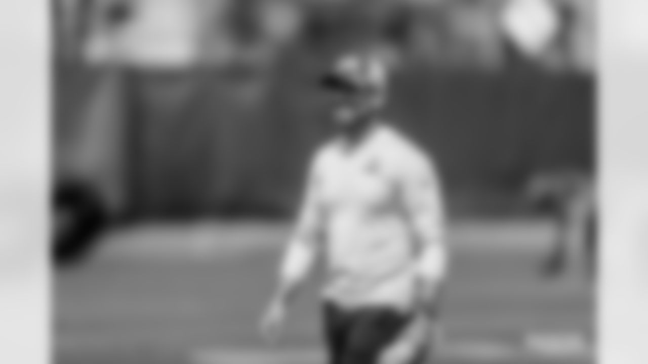 220908-evan-siegle-practice-256010