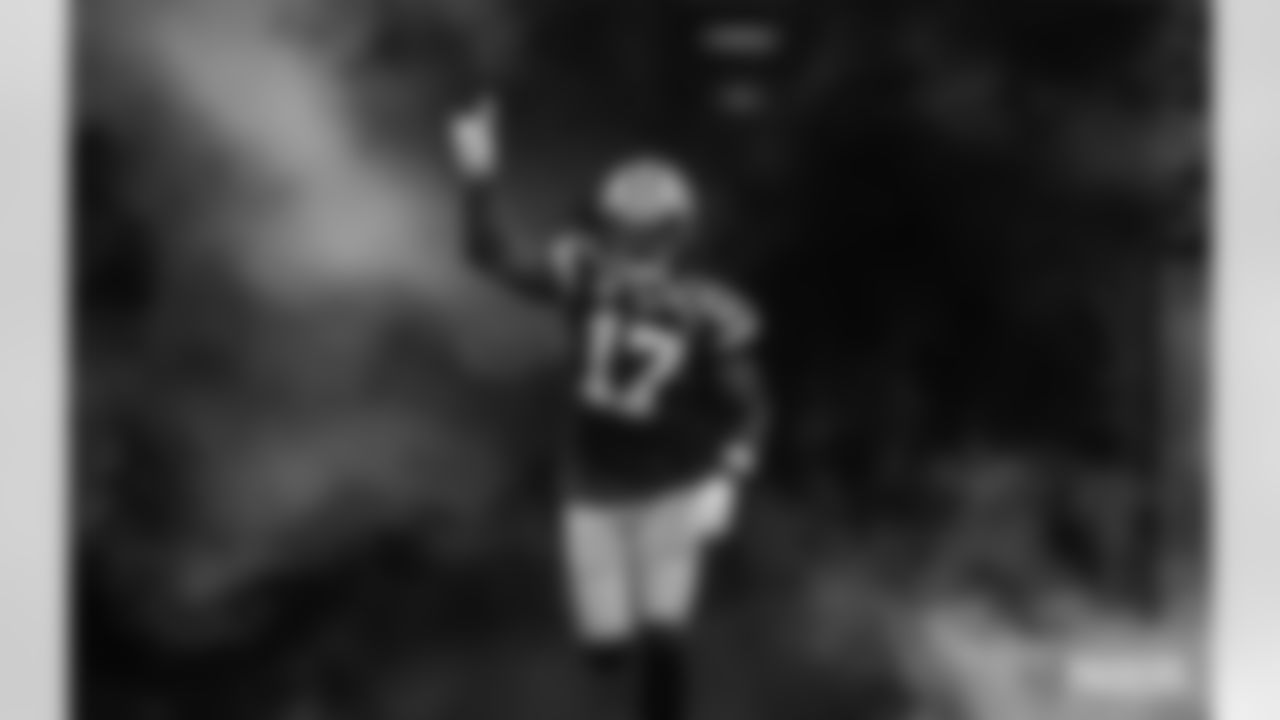 WR Davante Adams