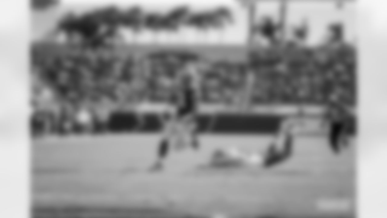201018-packers-buccaneers-1st-half-siegle-WM-046