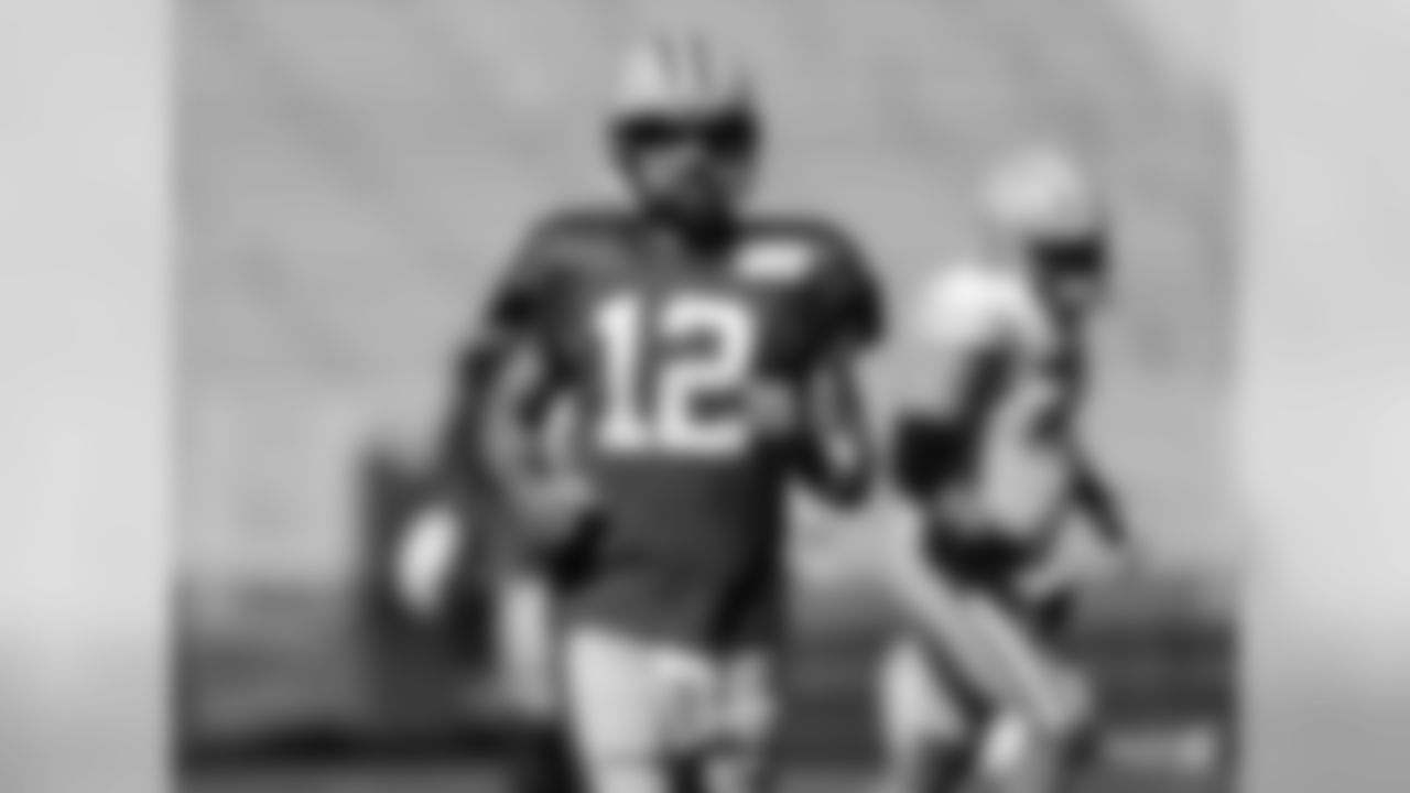 QB Aaron Rodgers