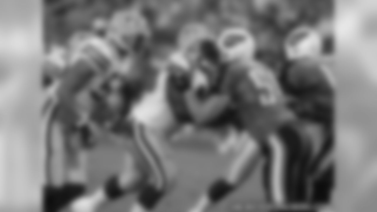 Vonta Leach