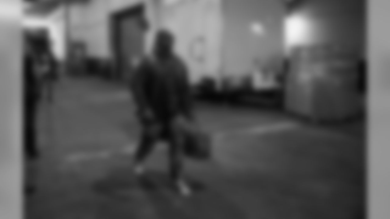 180923-arrival-fedexfield-2-bobber-1