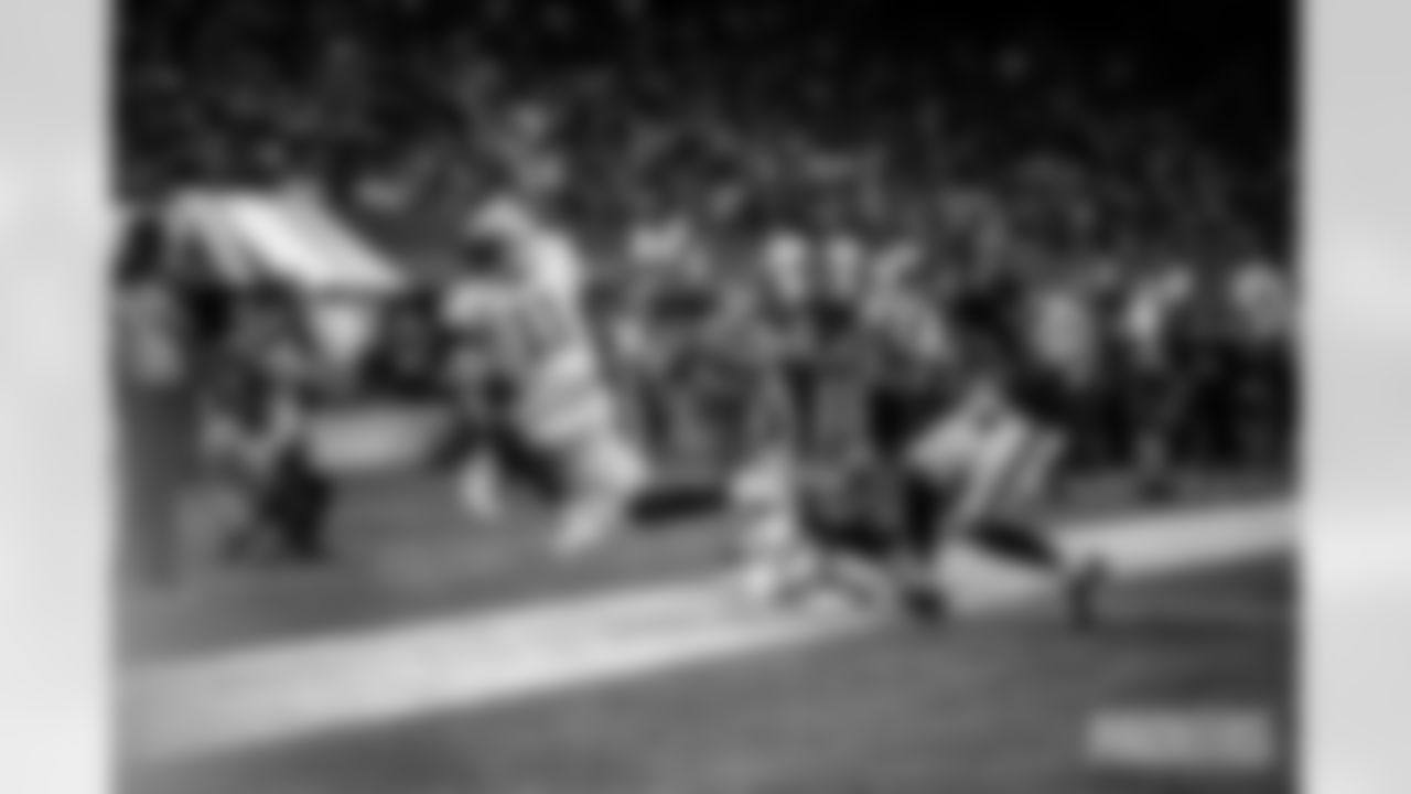 packers-falcons-batch-2-pravecek47
