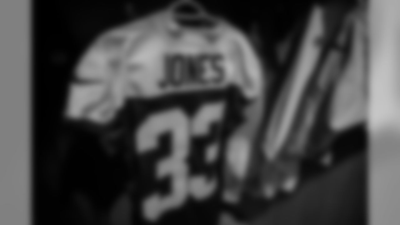180930-packers-locker-room-bobber-28
