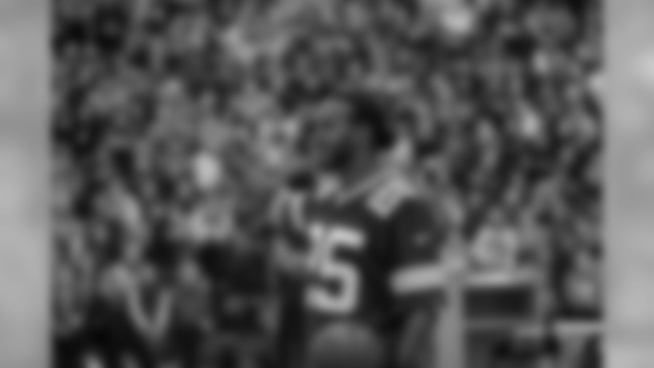 190410-tailgate-tour-marshfield-high-17