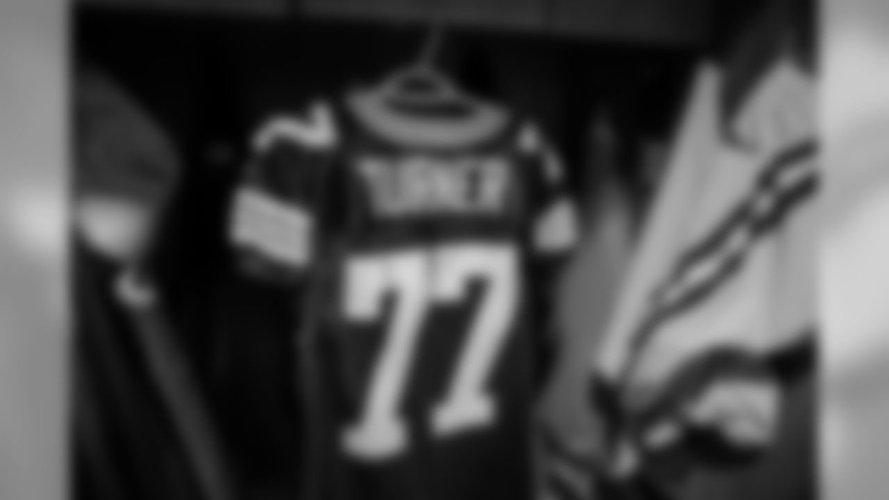 190915-locker-room-hartwig-27