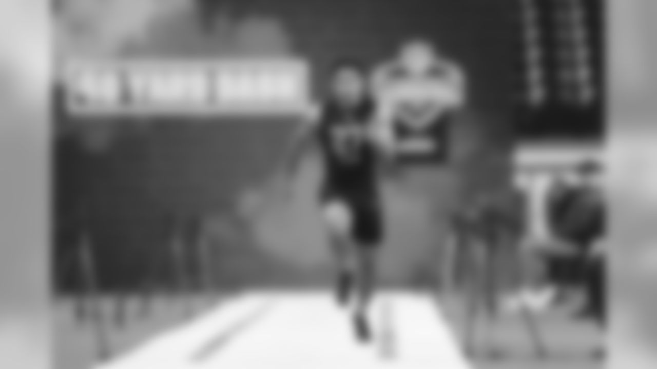 Penn St. cornerback John Reid runs the 40-yard dash during the 2020 NFL Scouting Combine, Sunday, Mar. 1, 2020 in Indianapolis. (Aaron Doster/NFL)