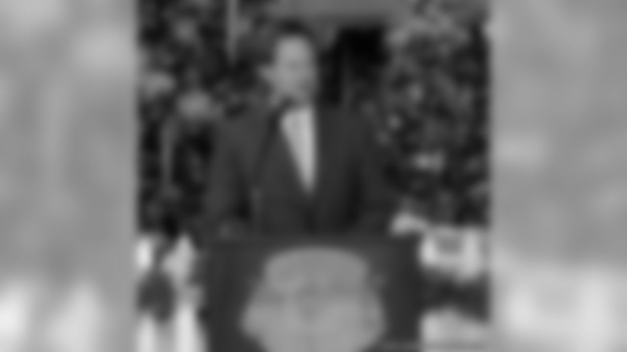 AT&T Wisconsin President Scott T. VanderSanden
