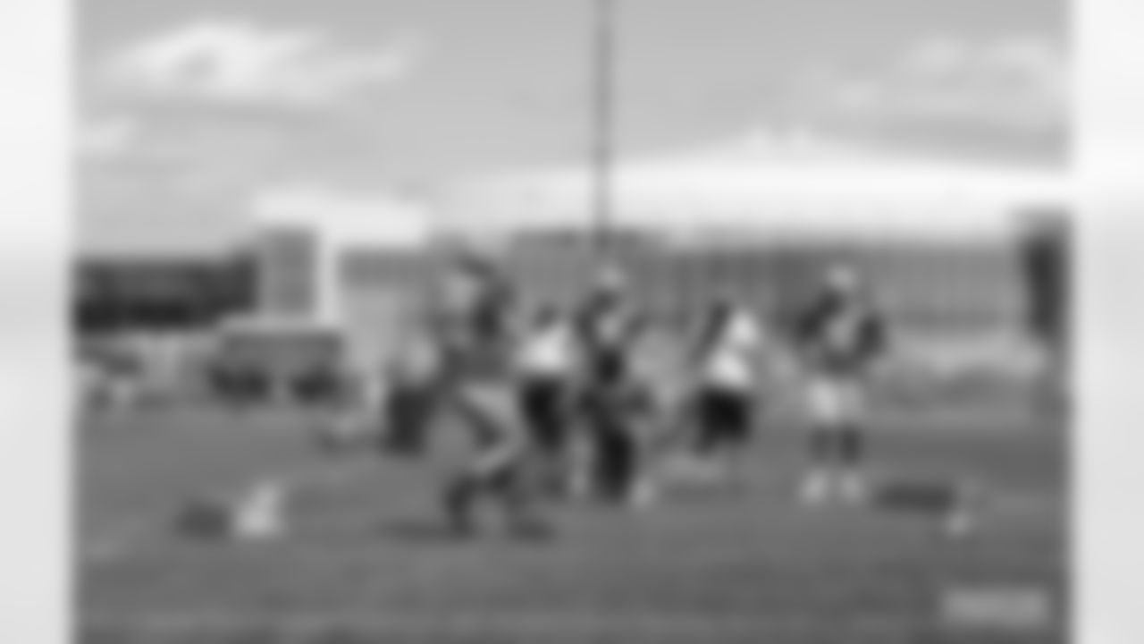 QB drills featuring Aaron Rodgers