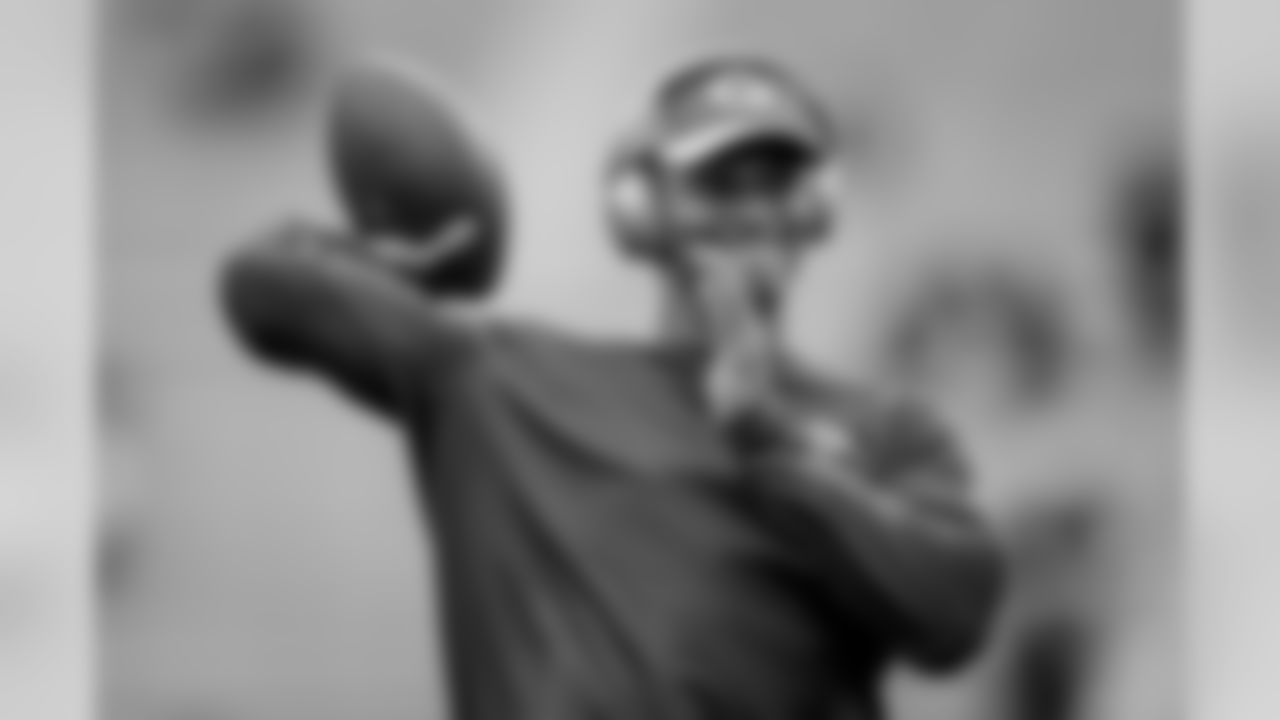 190103-deshone-kizer-birthday-2560-06