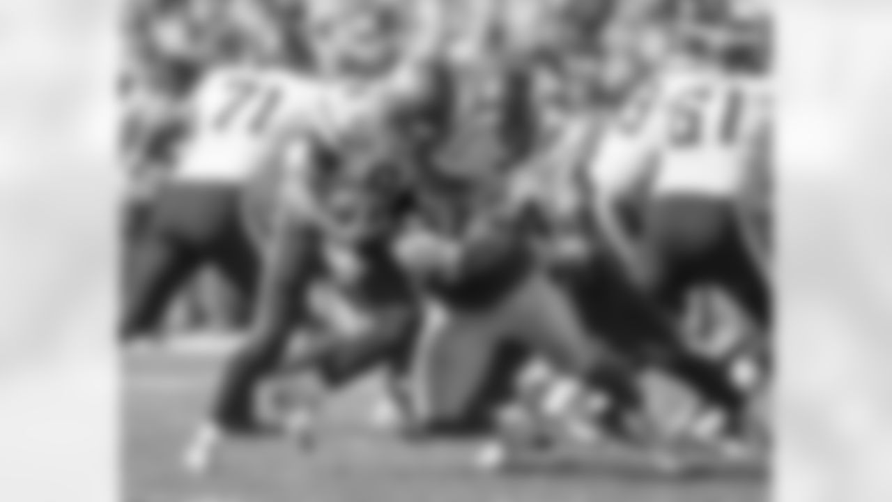 #97 - DL Kenny Clark