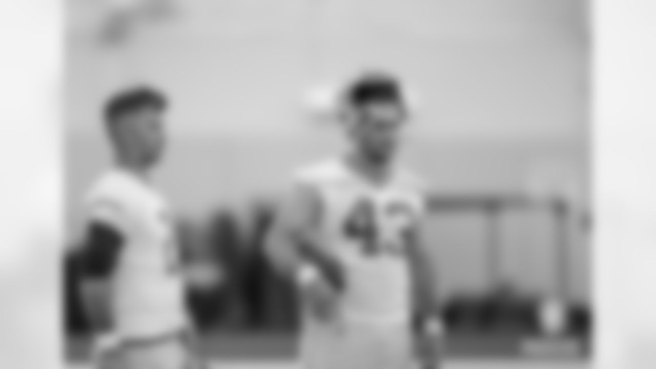 K Mason Crosby & LS Hunter Bradley