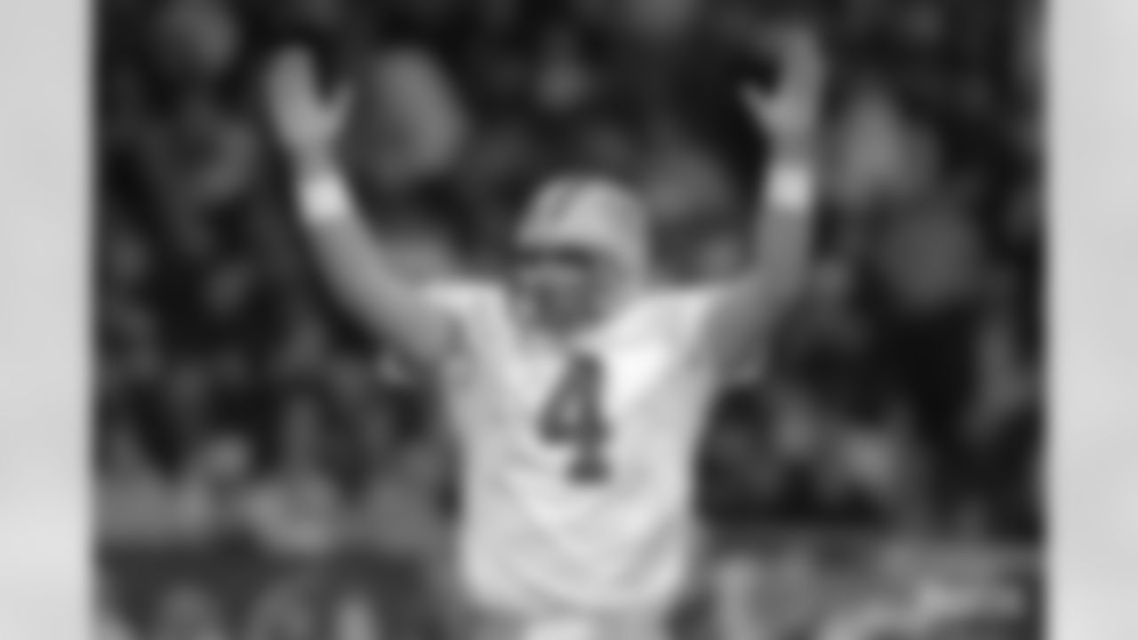 QB Brett Favre (1992-2007)