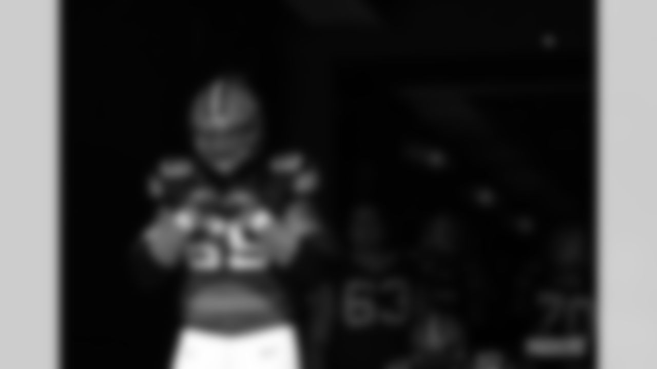 T David Bakhtiari