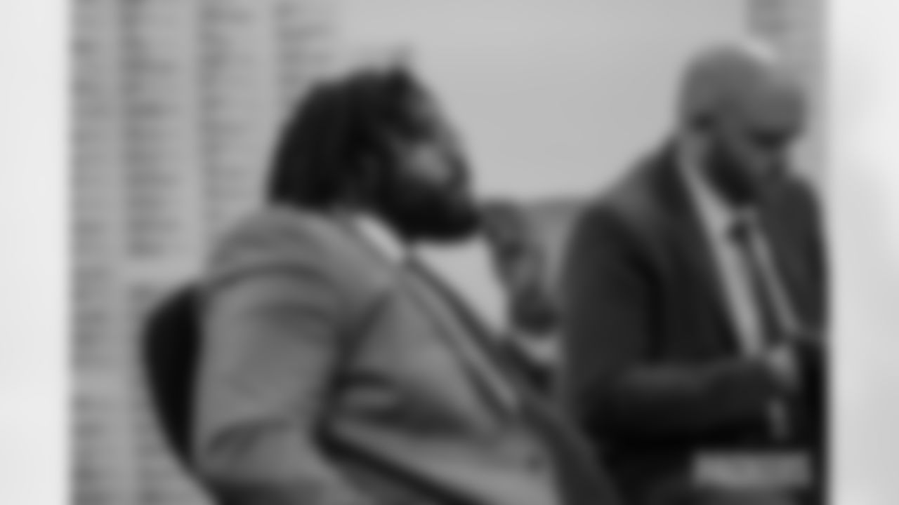 230427-draft-room-gallery-2560-22