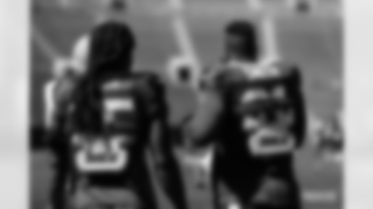 LBs Za'Darius Smith & Preston Smith