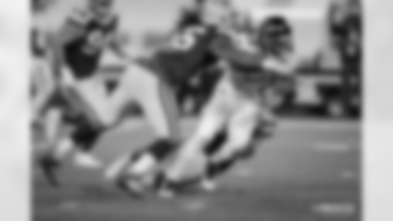 201005-packers-falcons-6-siegle-WM-002