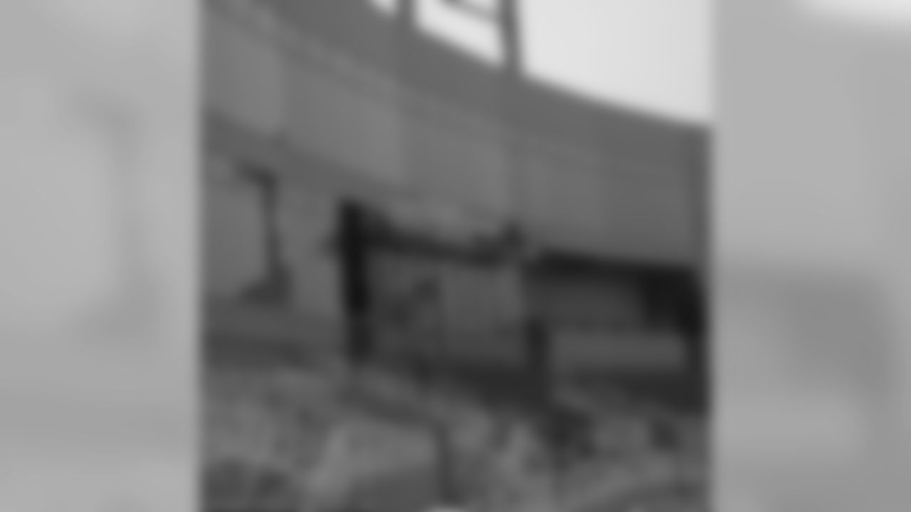 Ron Wolf's Name Added To Lambeau Facade