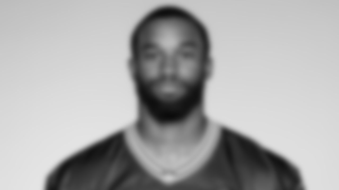 47 - LB Justin Hollins