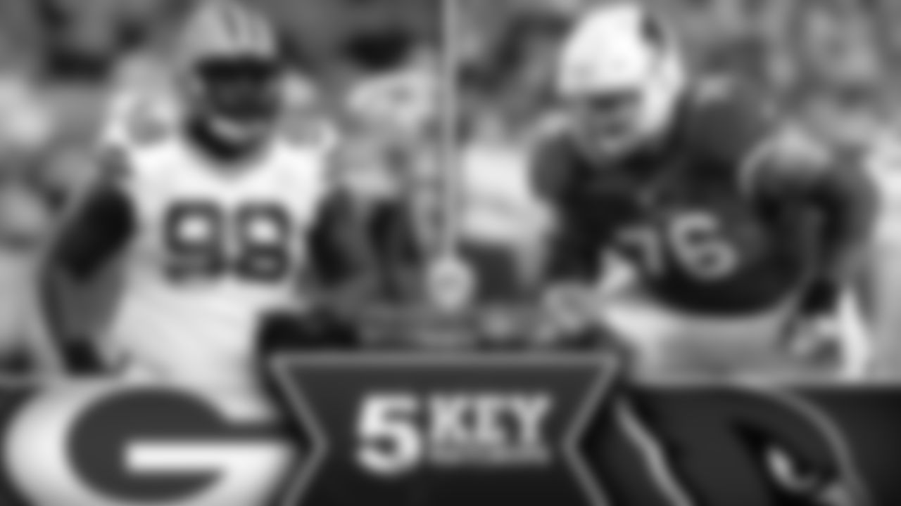 Letroy Guion vs. Mike Iupati – Guion was a beast on the goal line last week in Washington and has been playing his best football late in the season. Arizona's left guard is a highly accomplished, veteran pro who road-grades with the best of them. On any short-yardage situations, look for who wins between these two.