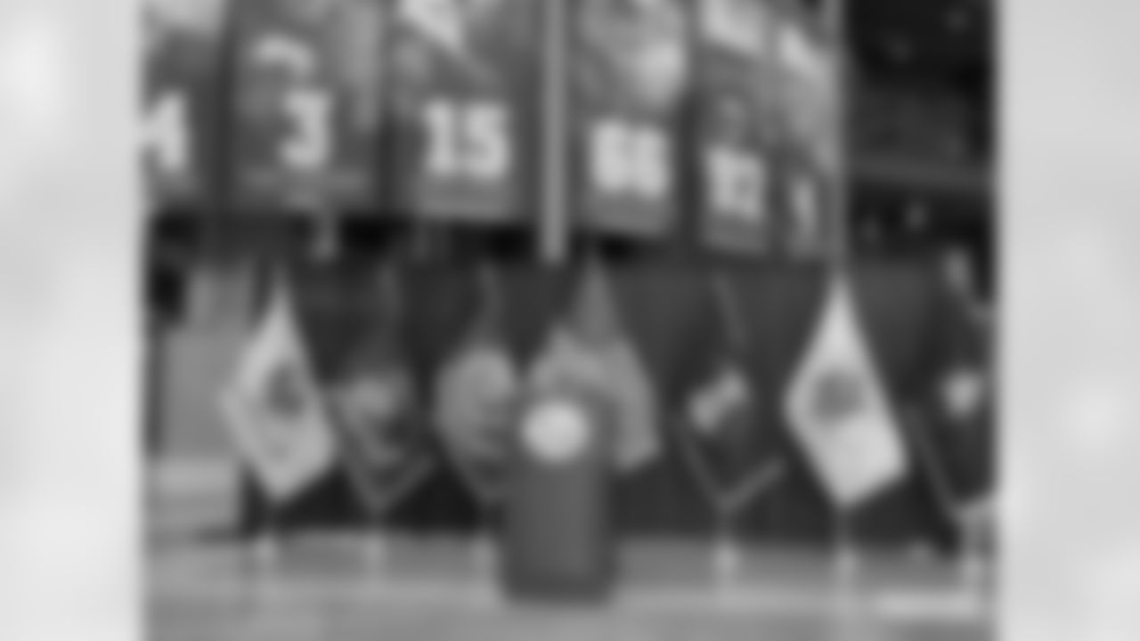 220930-stars-stripes-2560008