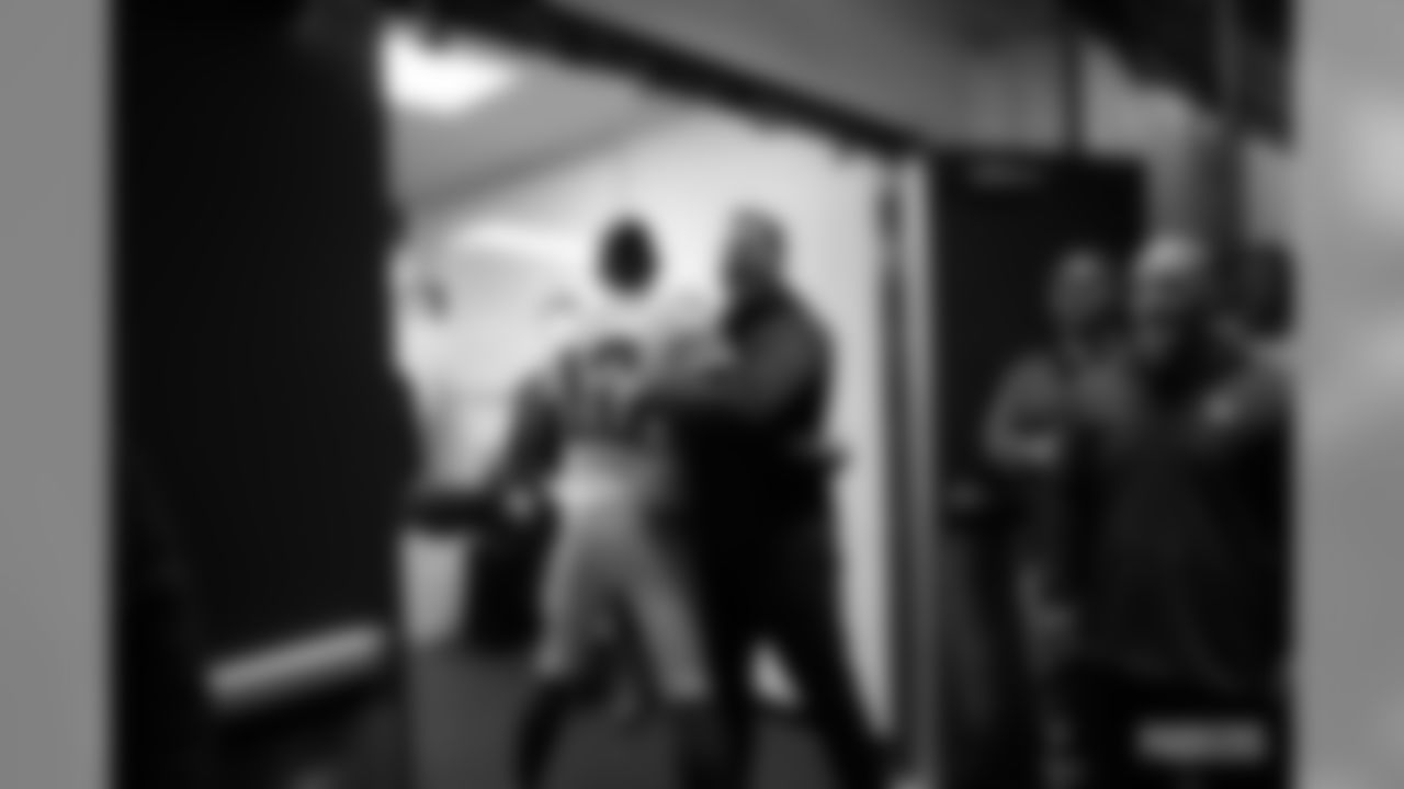 191028-locker-room-pass-1