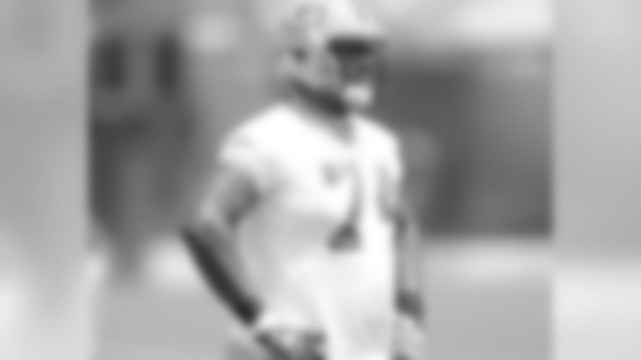 Marshall Newhouse