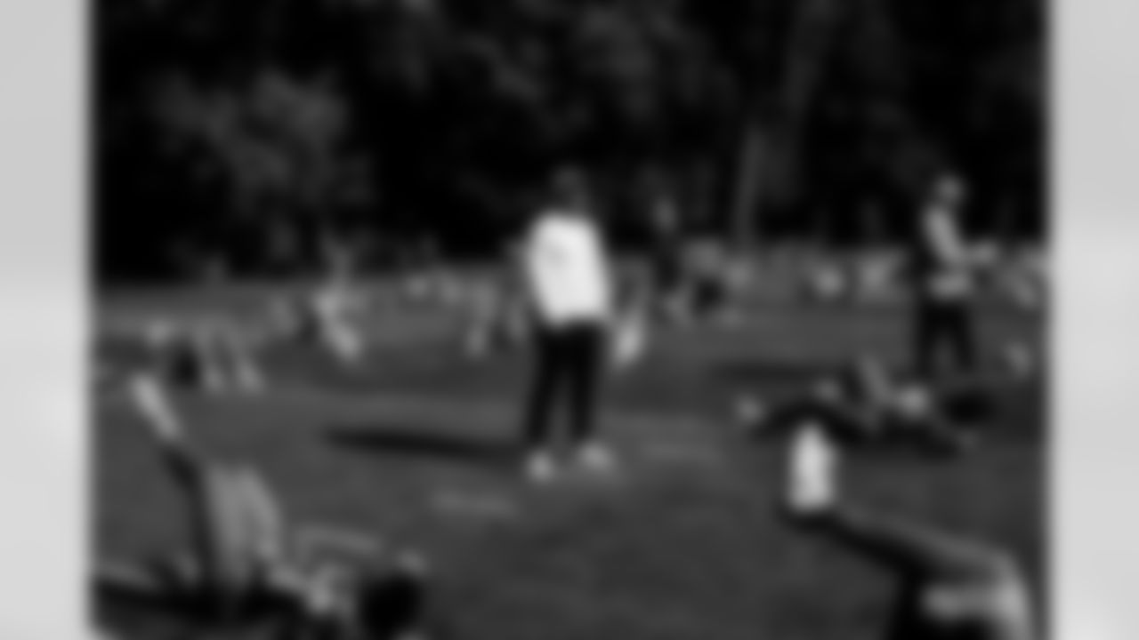 221007-evan-gallery-2560020