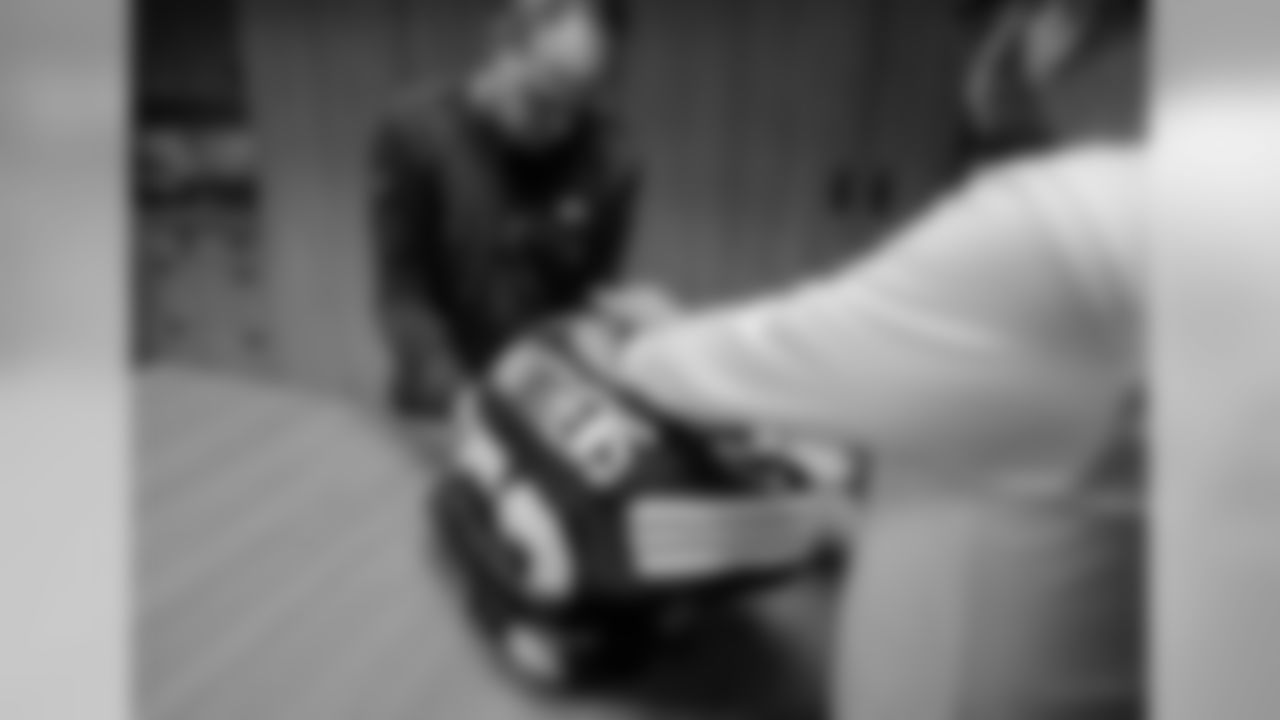 181230-locker-bobber-20