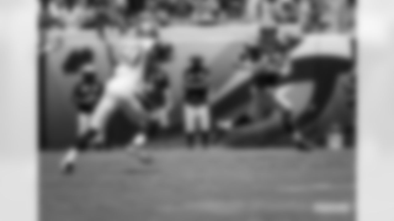 QB Aaron Rodgers