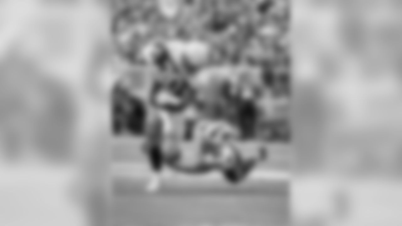 181001-packers-bills-game-wilson-032