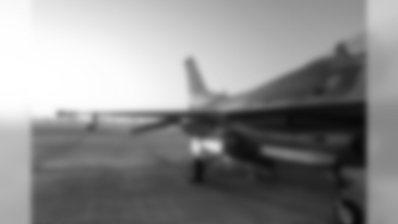 181210-fly-over-04