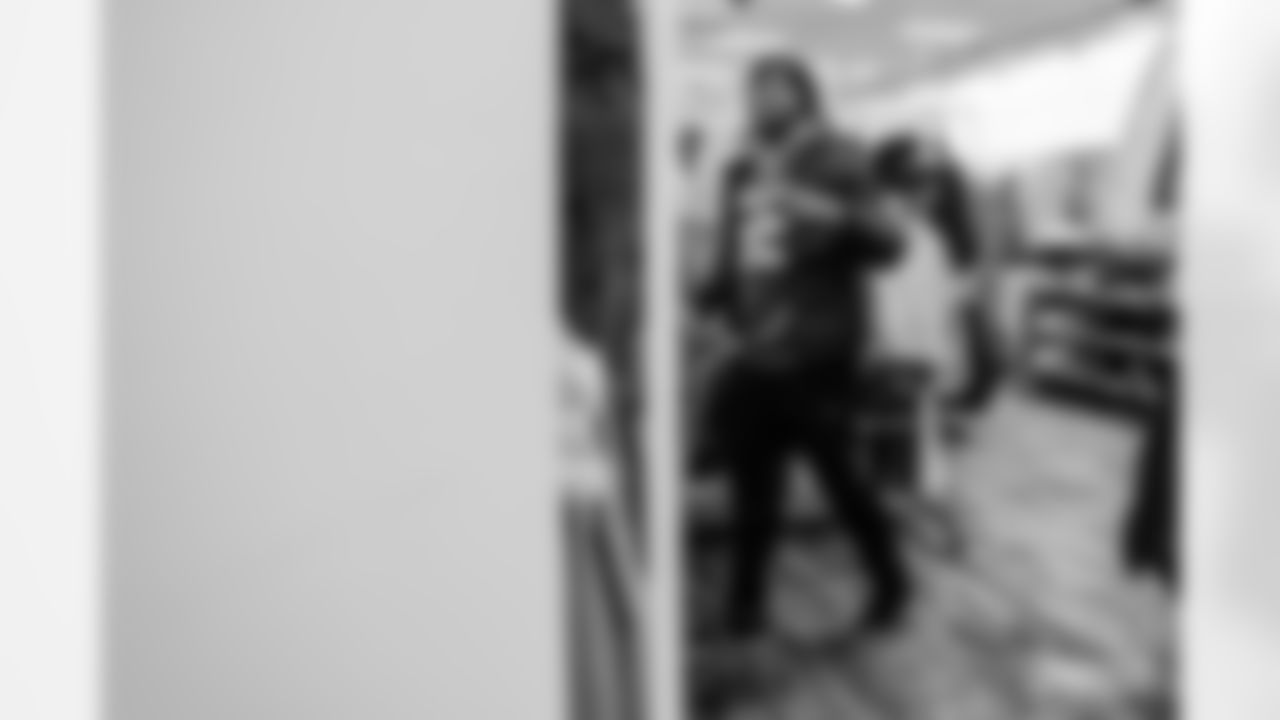 221215-tariq-target-shopping-2560011