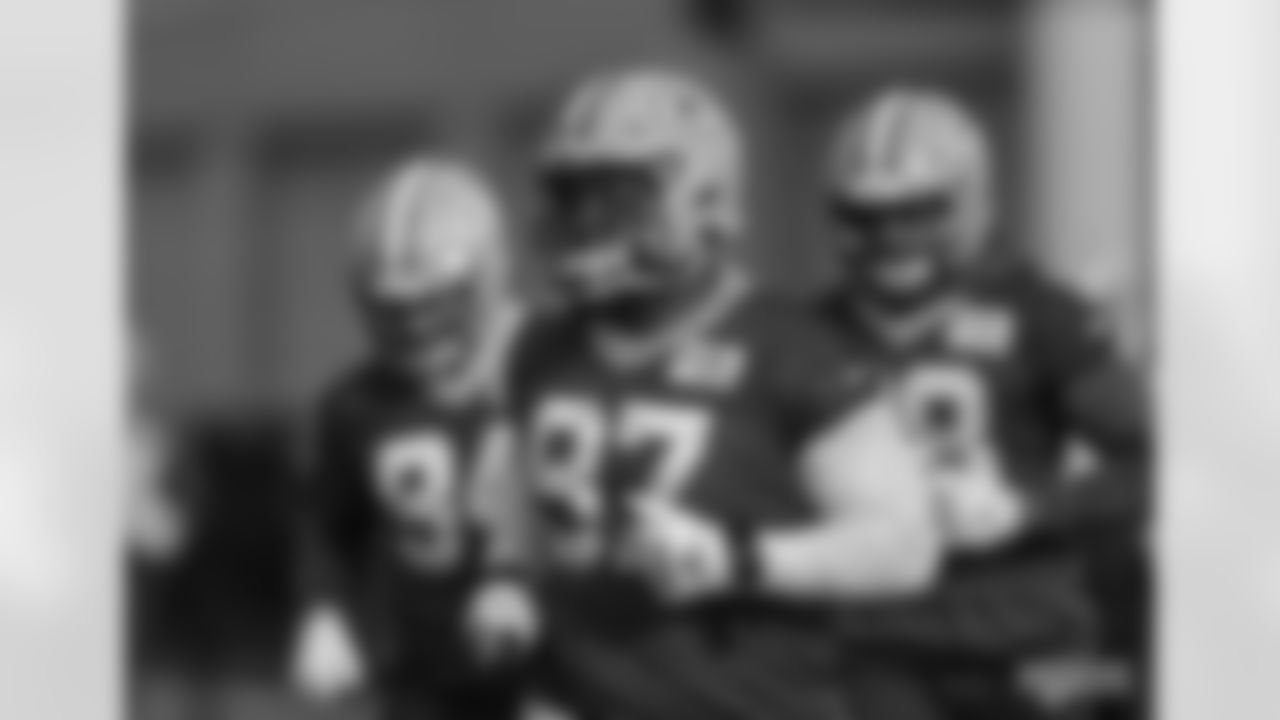 DL Kenny Clark