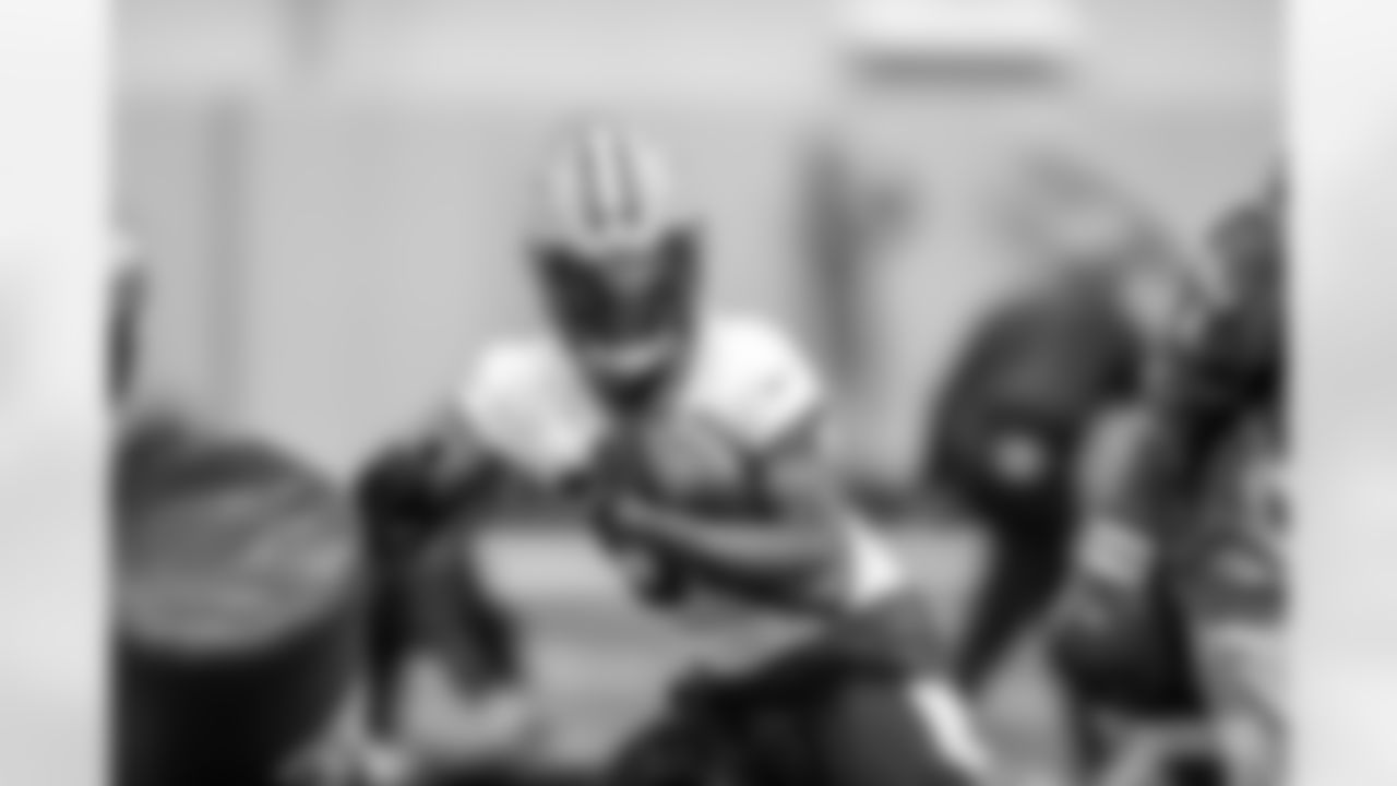 221222-evan-practice-gallery-2560029