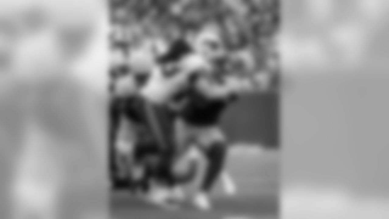 181001-packers-bills-game-wilson-087