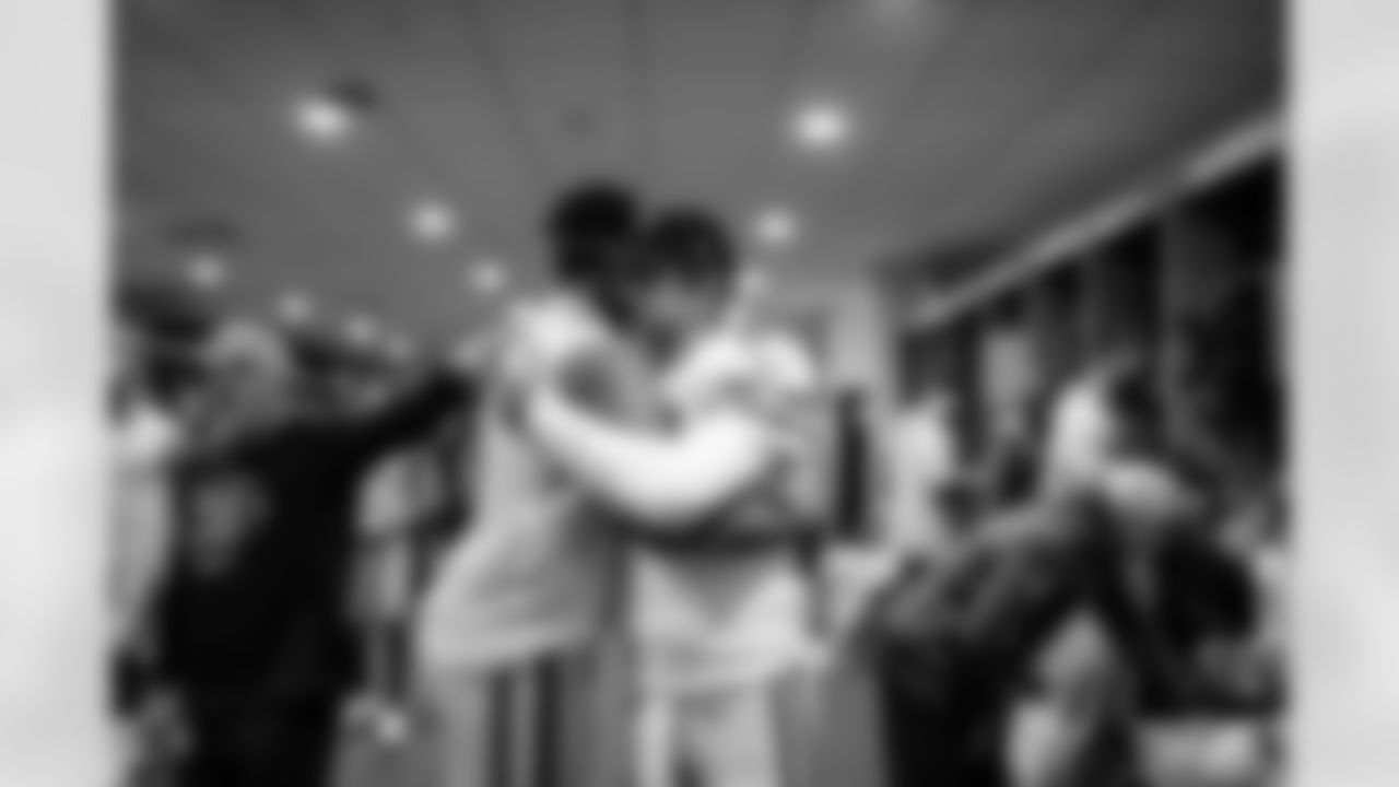 221226-locker-room-evan-2560004